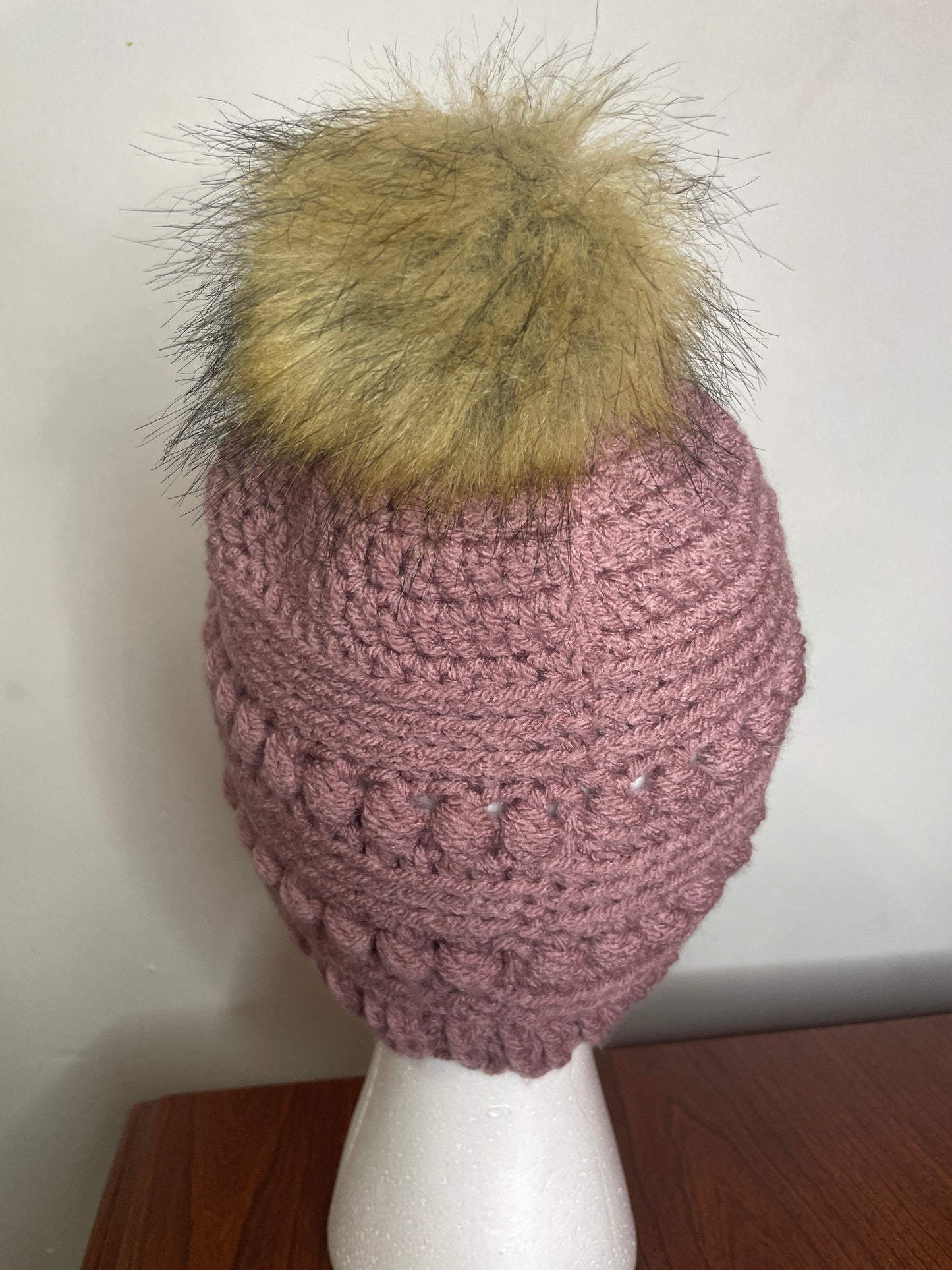 Ladies Medium Winter Hat