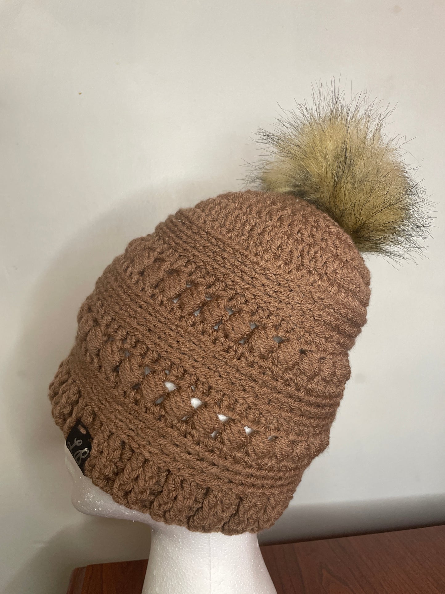 Ladies Medium Winter Hat