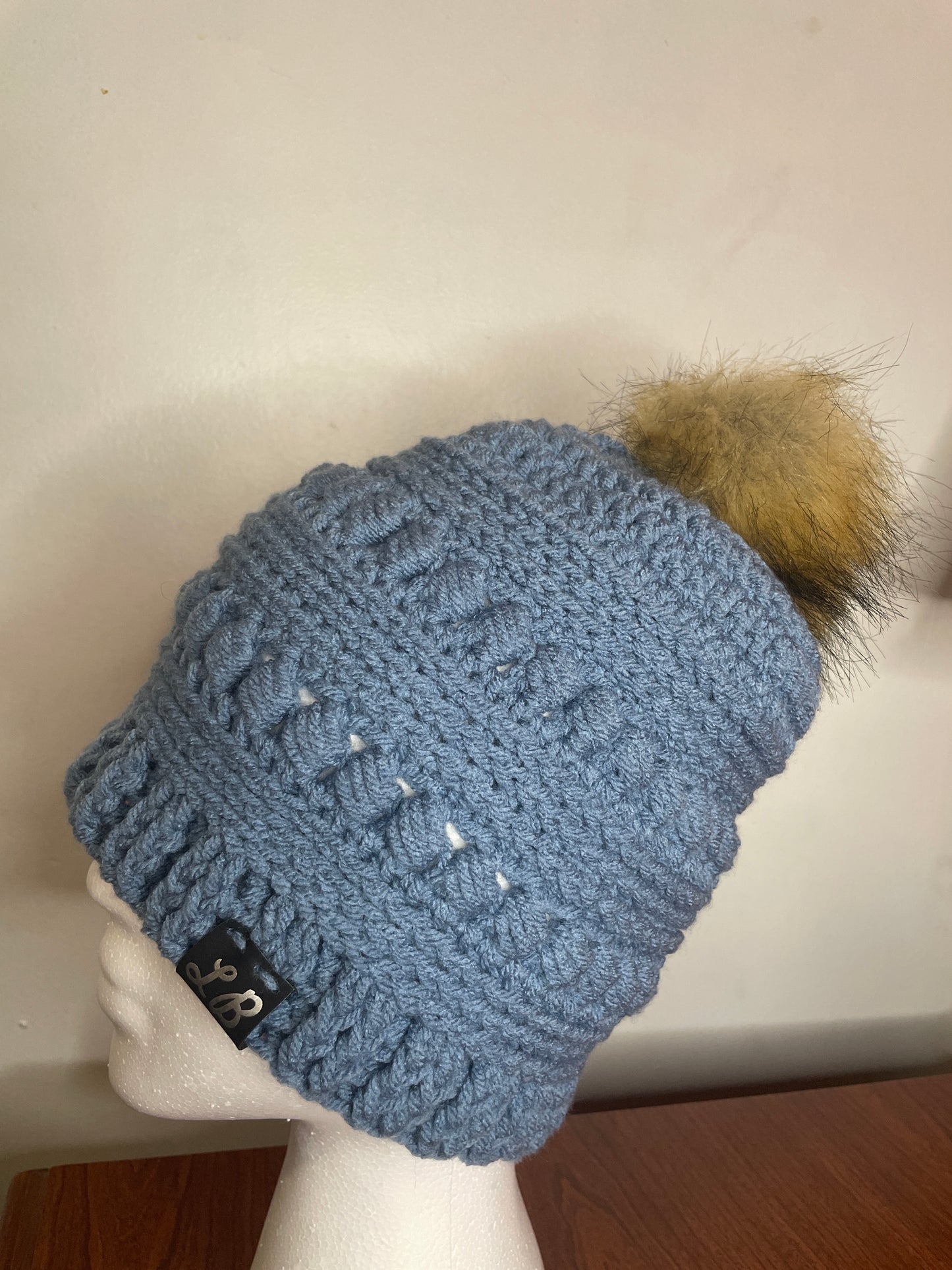 Ladies Medium Winter Hat